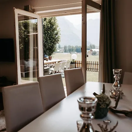 Alpesi faház Austria, Famous Areas Around Us, 15 Min To Salzburg City, Direct Mountain View, Up To 10 People Golling an der Salzach